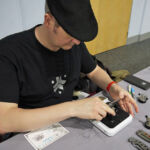 Testing the heel of the blade.